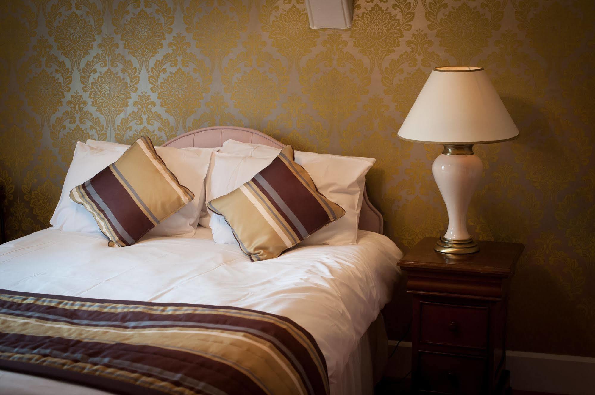 Готель Highley Manor Balcombe Екстер'єр фото
