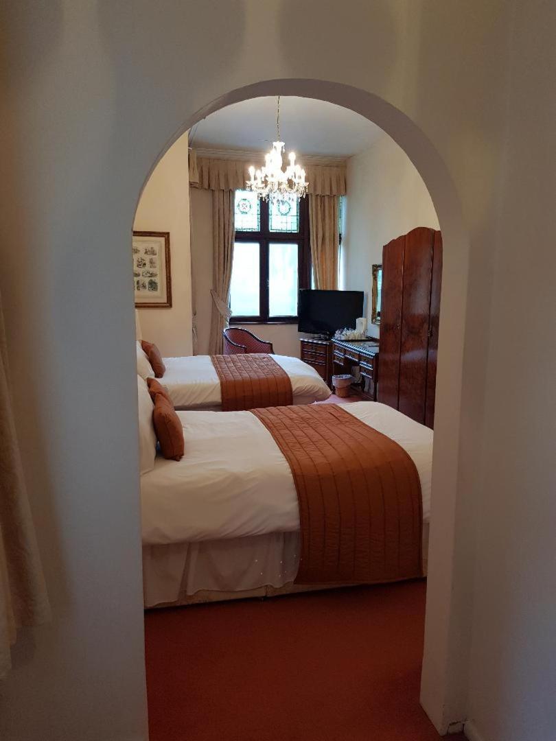 Готель Highley Manor Balcombe Екстер'єр фото