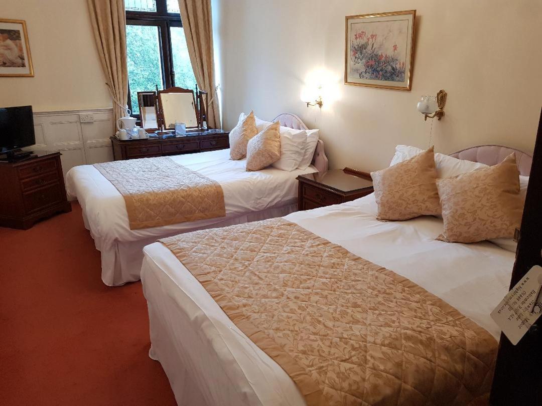 Готель Highley Manor Balcombe Екстер'єр фото