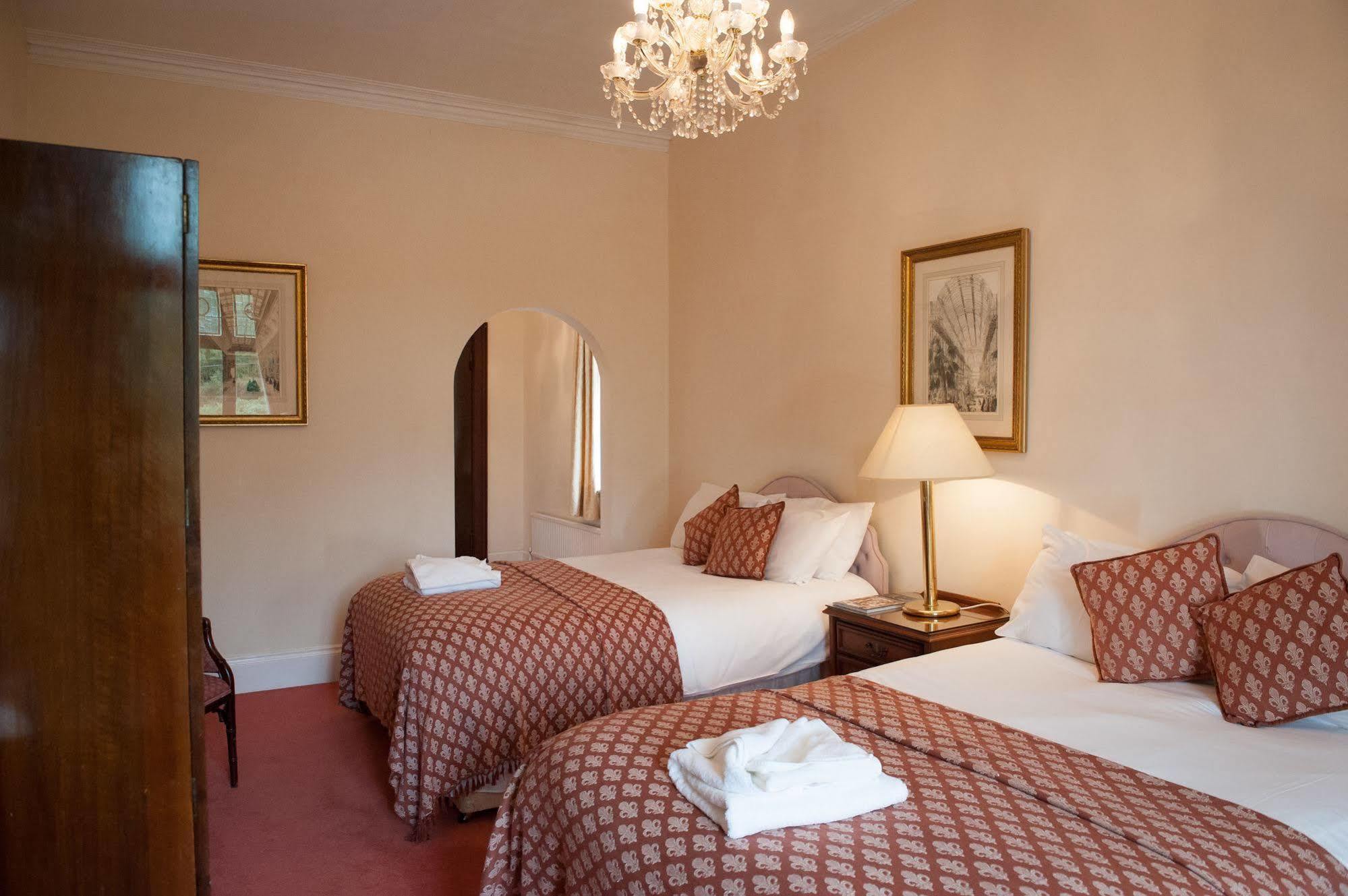 Готель Highley Manor Balcombe Екстер'єр фото